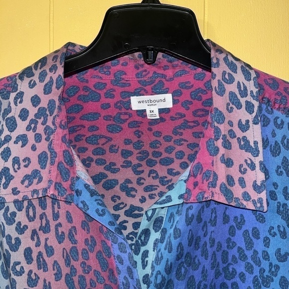 NWOT!! Westbound Women’s Colored Leopard Button Down! - Picture 2 of 5